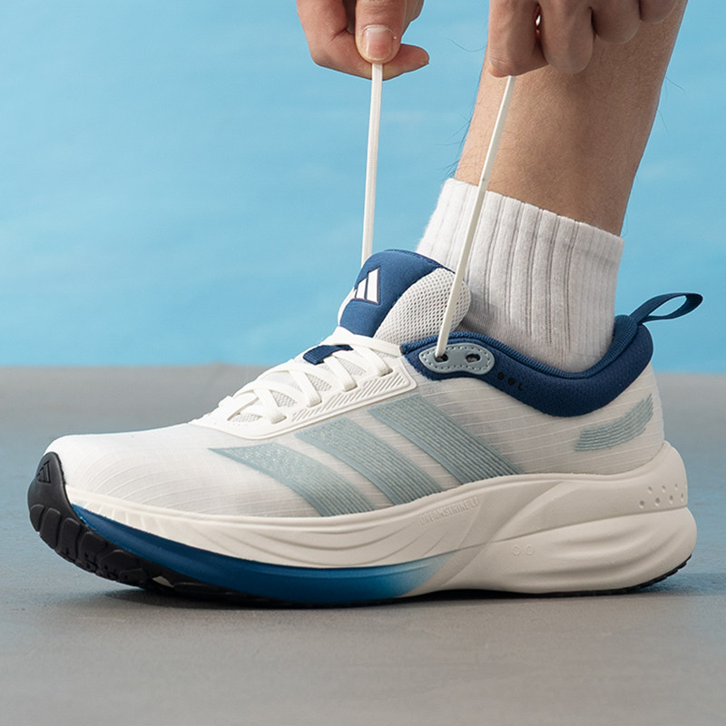 Chaussures de course adidas CU - Women'S Accessories Adidas avis et prix